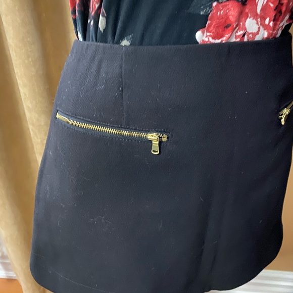 Ladies Mini Skirt - Picture 2 of 4